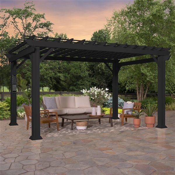 What Is a Custom-Made Pergola?